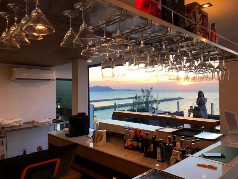 Sky Bar