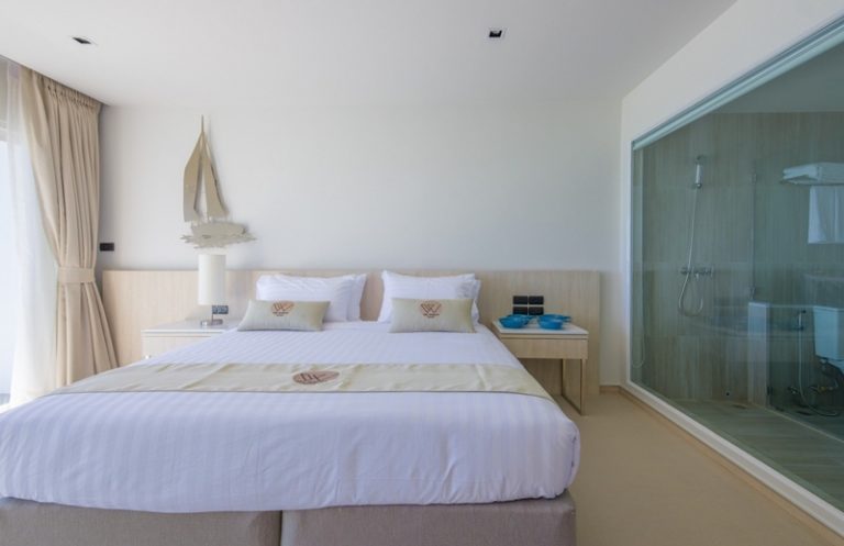 Deluxe Seaview Room